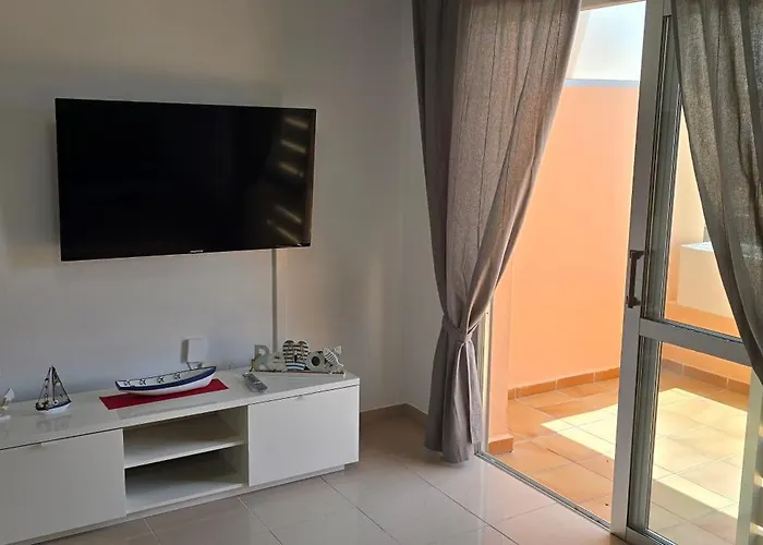 Seres - Relaxing With Pool