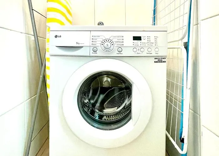 Seres - Relaxing With Pool