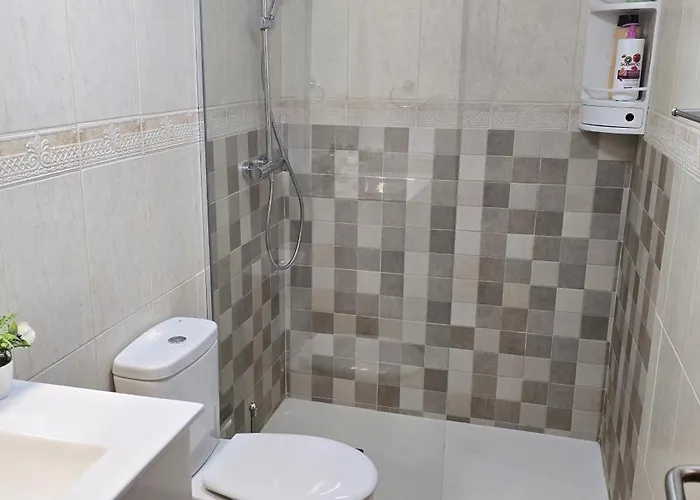 Seres - Relaxing With Pool *